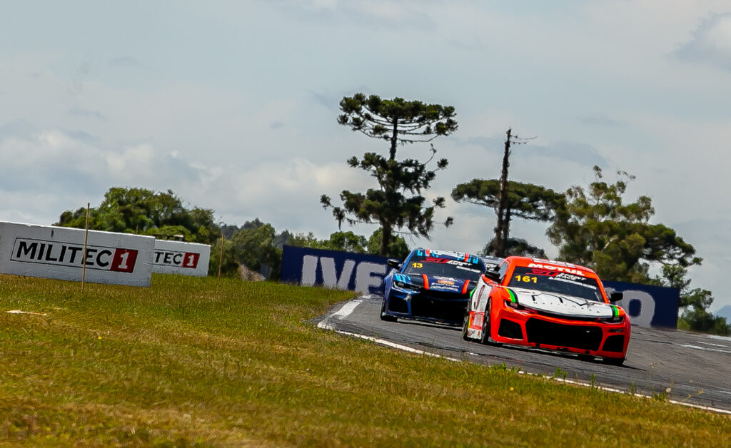 Curitiba Racing  Automóveis e automobilismo em Curitiba: 12º