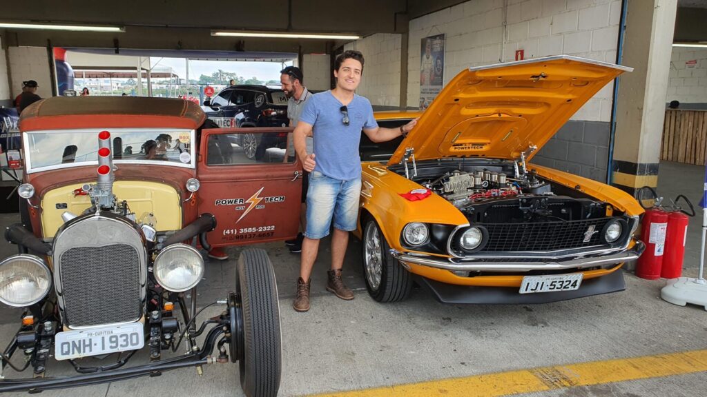 Metropolitano de Curitiba começa com 70 carros na pista - Racemotor