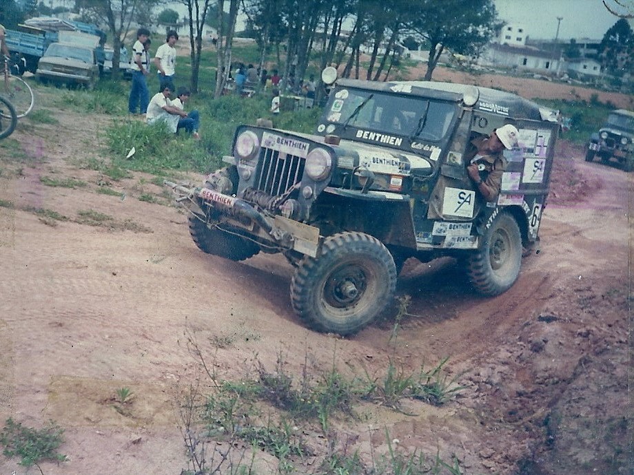 Jeep Clube de Curitiba